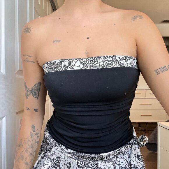 Vintage IZ Byer Black & White Ruffle Mini Dress – Size Small - Picture 6 of 8